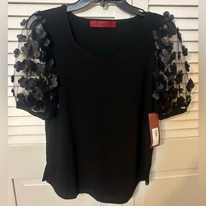 Love Scarlett Black Floral Sleeve Top